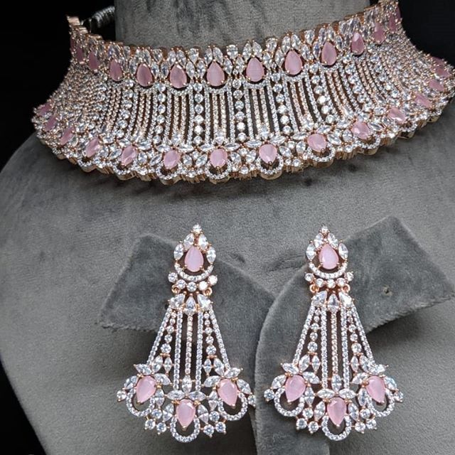 Pure Rose Gold Designed Necklace Set